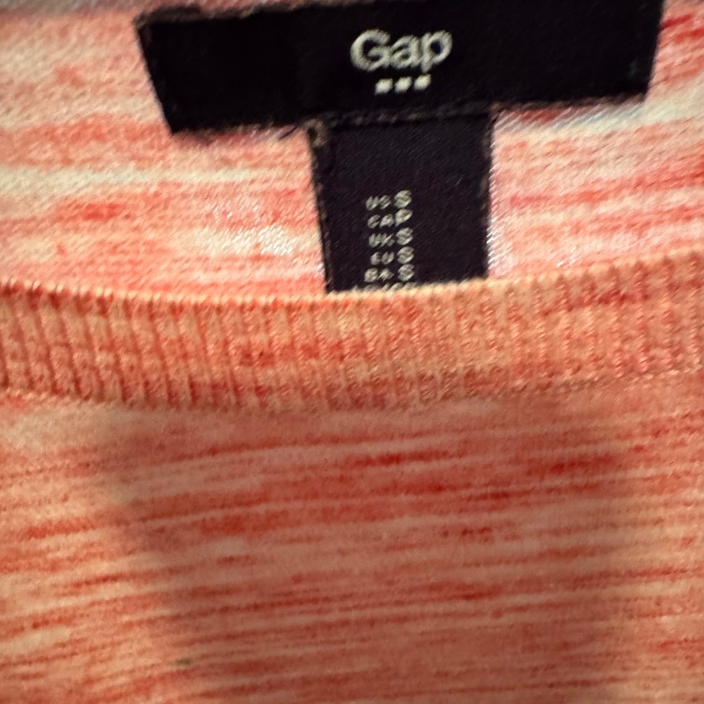 Gap Sweater